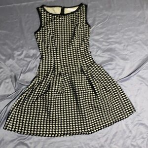 NEW WITHOUT TAGS!!!MAX STUDIO FLARE DRESS